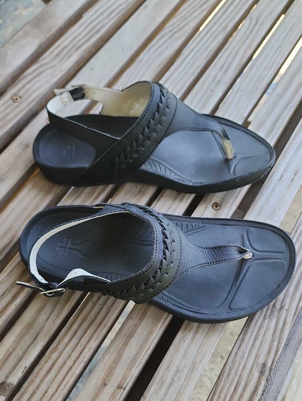 Kuru Womens NIb Thong Sandals - Picture 3 of 6